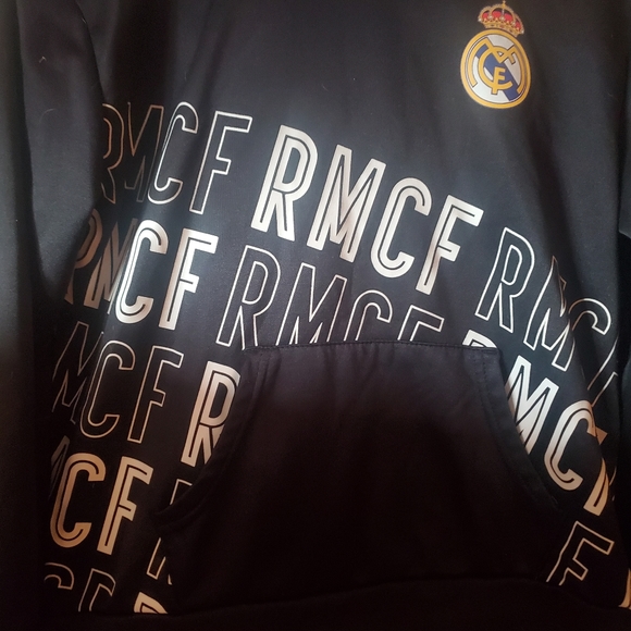 Réal Madrid Hoodie. Soccer 🇪🇸 ⚽️ - Picture 3 of 7